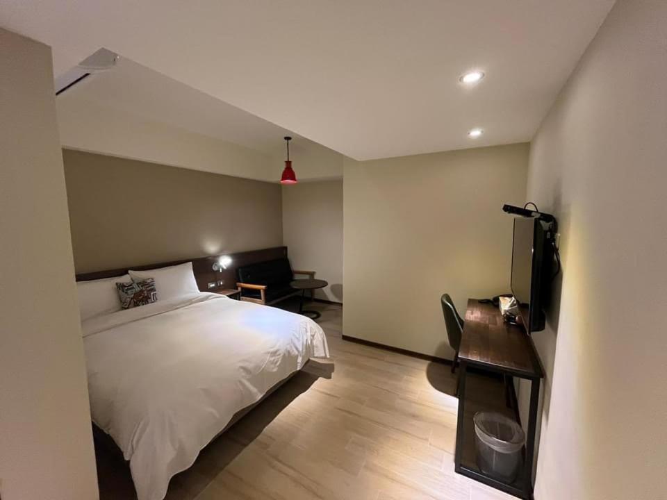 享住新大華館 Hotel Keelung Exterior photo